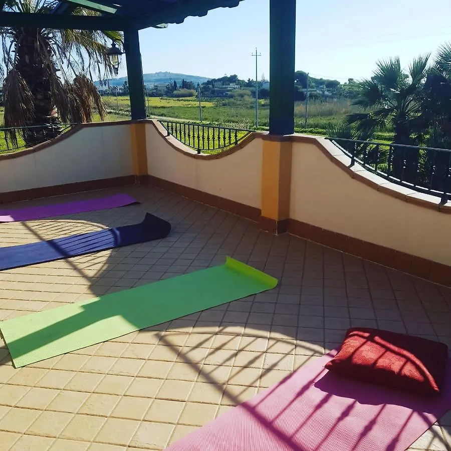 Vela Vega Hostel Butera